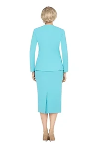 2-piece Collarless 4-button Skirt Suit with Brooch