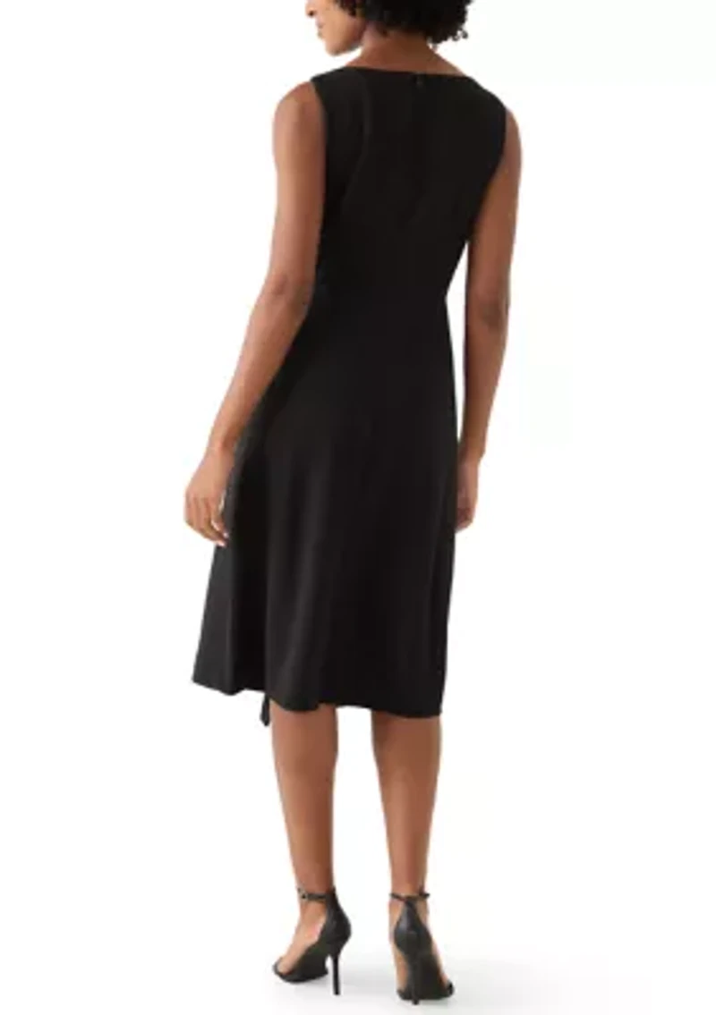 Women's Crew Neck Sheath Dress
