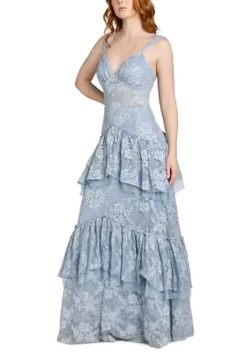Women's Sleeveless Tiered Lace Gown