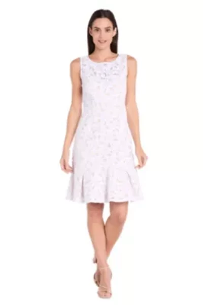 1Pc Laser Cut Out Flounce Dress