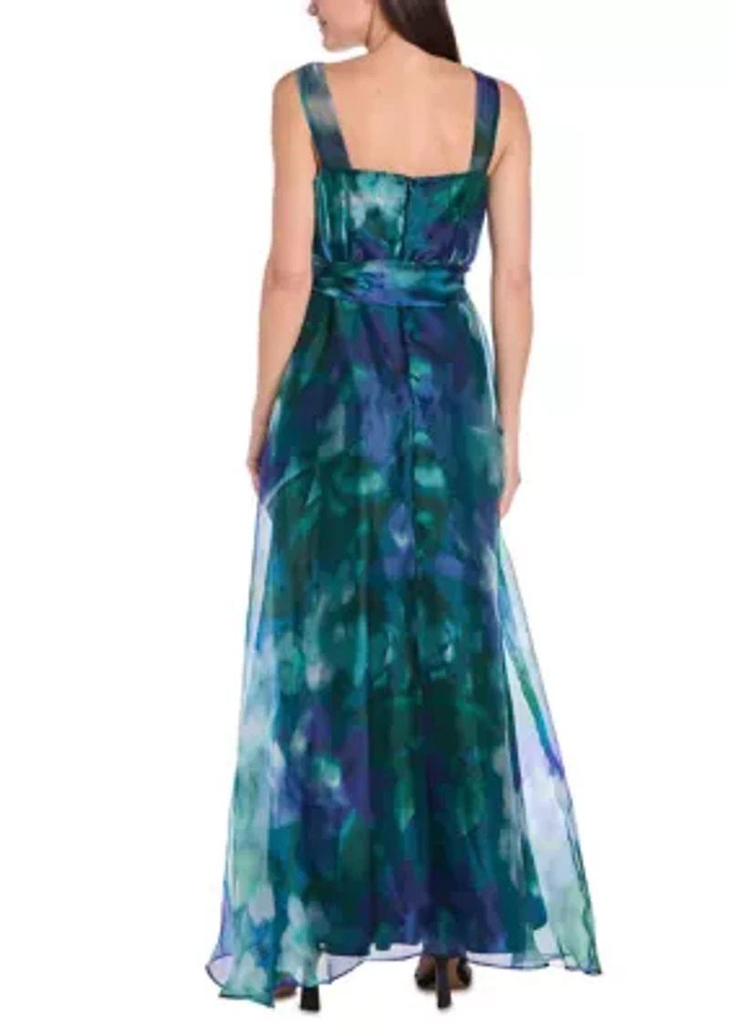Women's Sleeveless V-Neck Printed Organza Gown