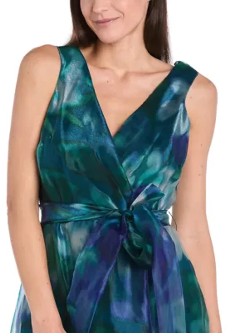 Women's Sleeveless V-Neck Printed Organza Gown