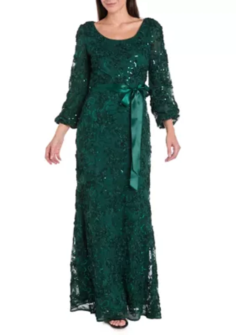 Women's Long Sleeve Crew Neck Solid Lace Gown