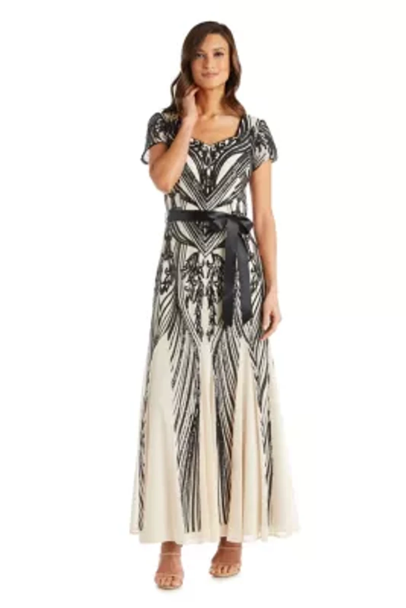 1Pc Sweetheart Neck Emb Sequin Panel Godet Dress