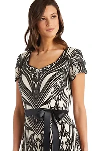 1Pc Sweetheart Neck Emb Sequin Panel Godet Dress