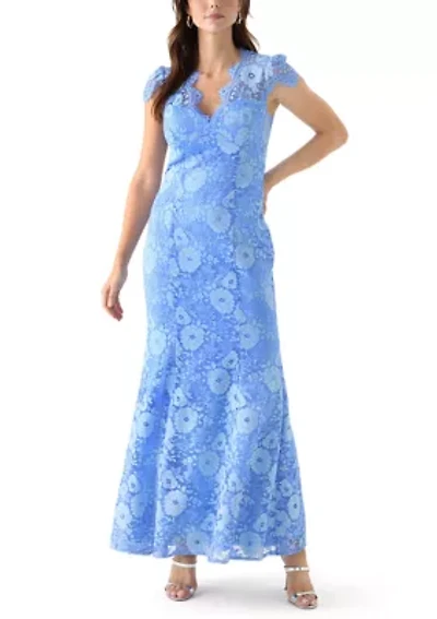 Women's Short Sleeve V-Neck Lace Appliqué Gown