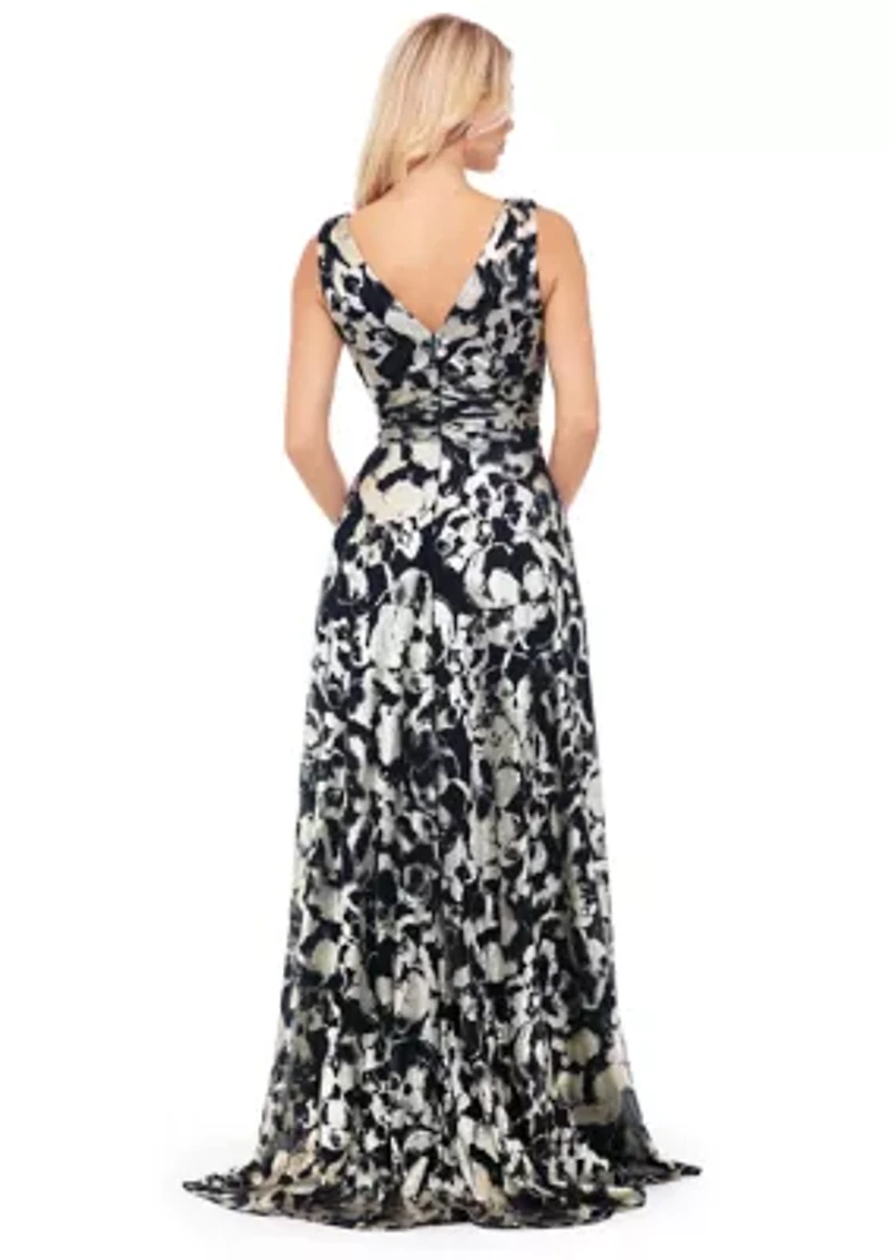 Women's Sleeveless Metallic Knit Fit and Flare Gown