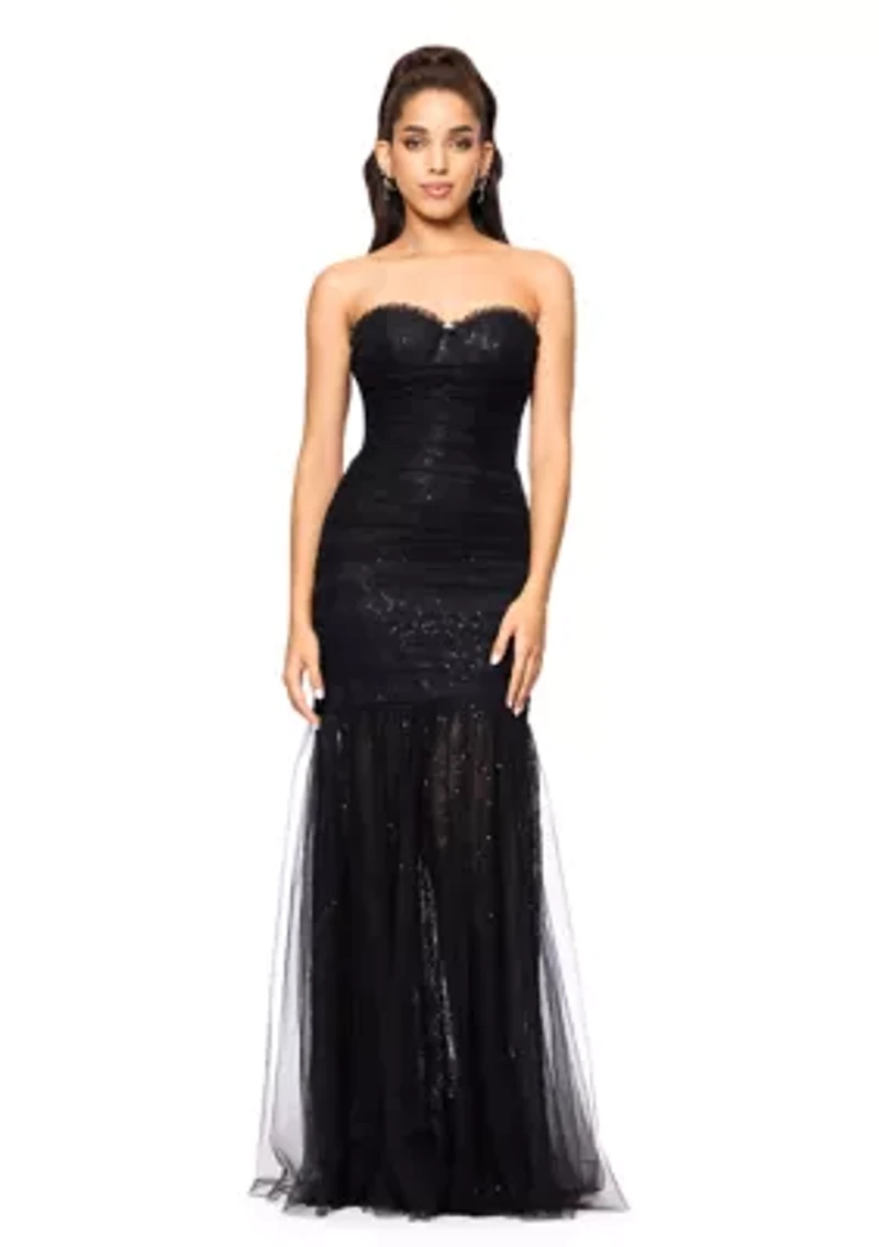 Women's Sleeveless Strapless Solid Fit and Flare Gown