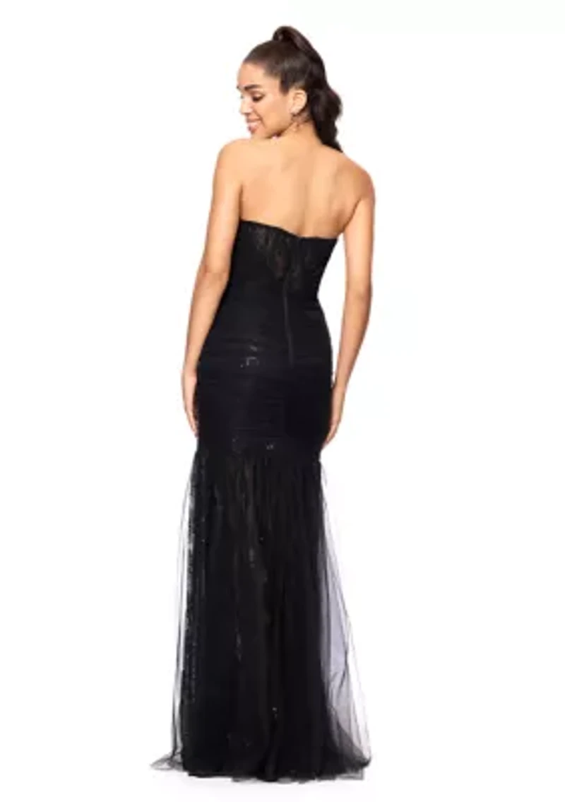 Women's Sleeveless Strapless Solid Fit and Flare Gown