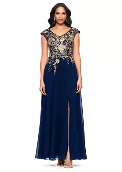 Women's Short Sleeve V-Neck Floral Embellished Gown
