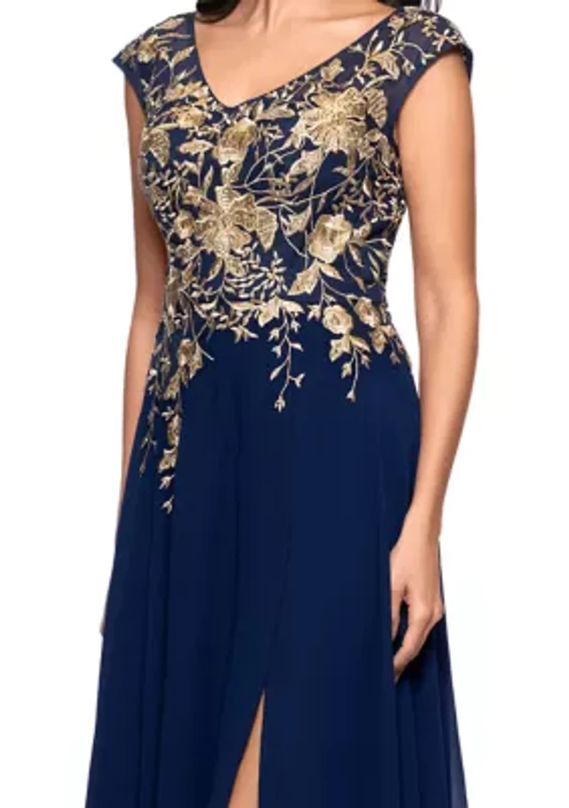 Women's Short Sleeve V-Neck Floral Embellished Gown