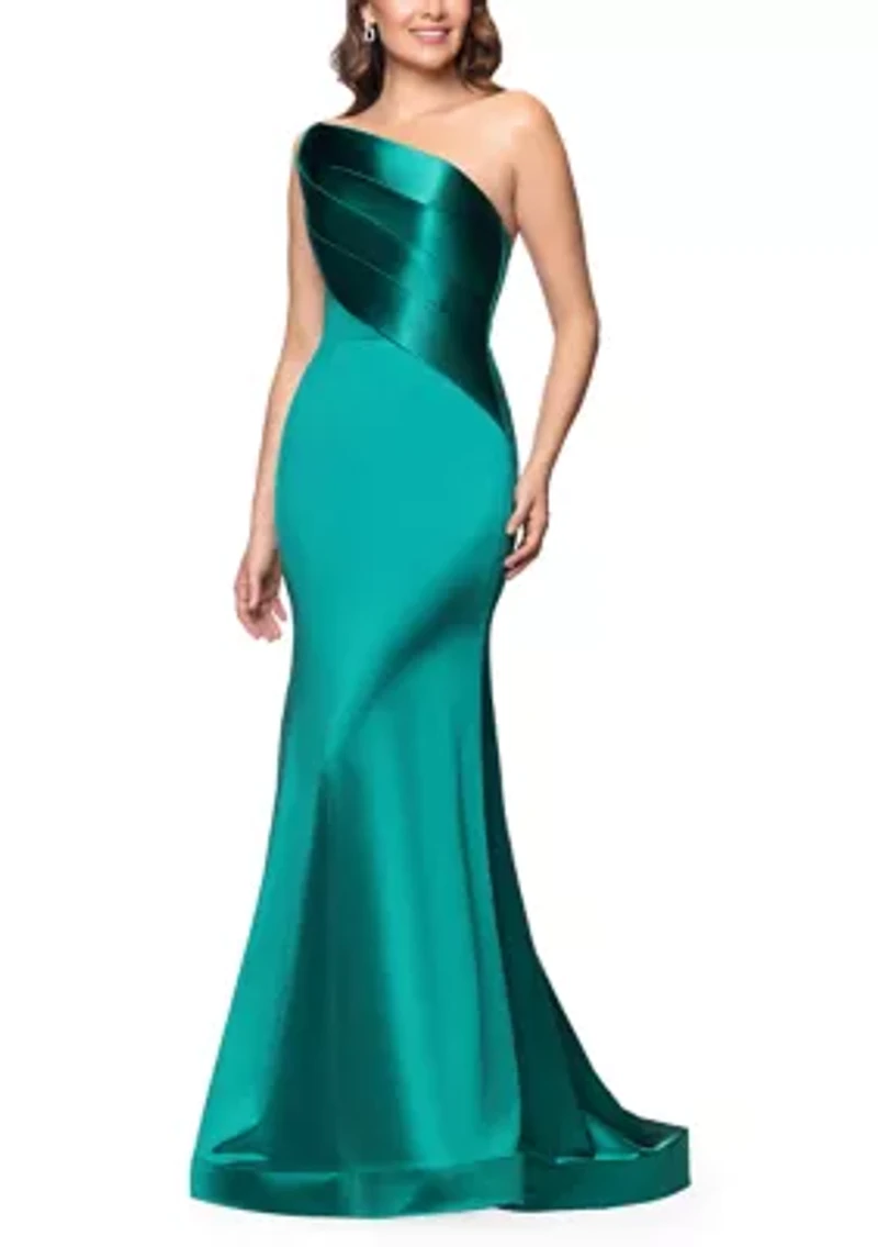 Women's Strapless Satin Gown