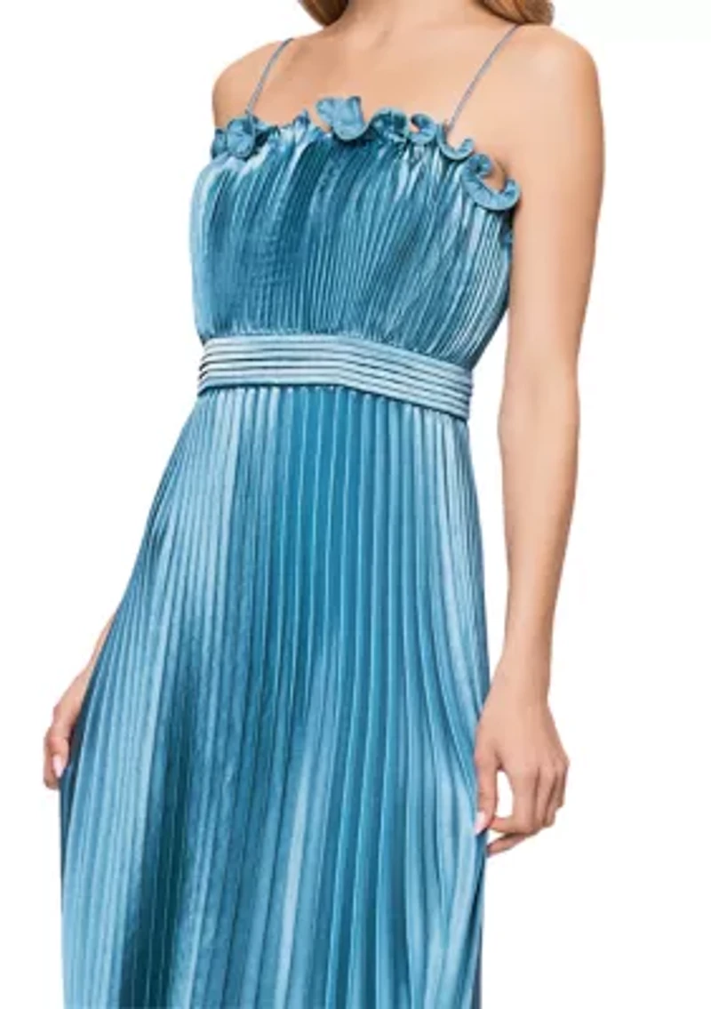 Women's Sleeveless Pleated Satin Gown