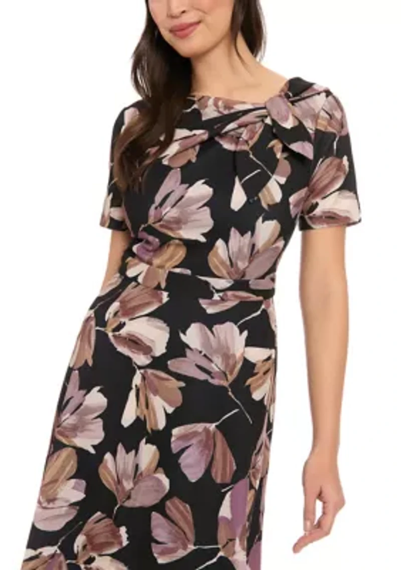 Women's Short Sleeve Crew Neck Floral Print Scuba A-Line Dress