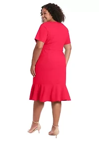 Plus Short Sleeve V-Neck Midi Dress