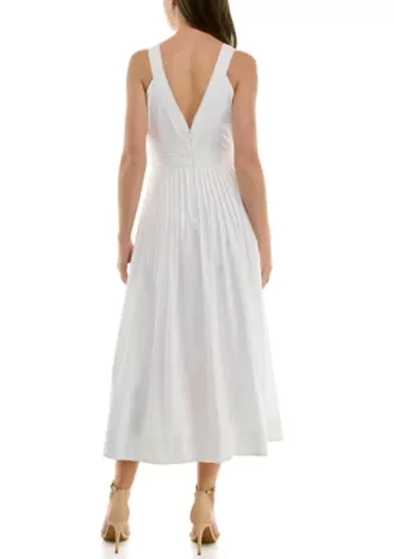 Women's V-Neck Pleated Dress