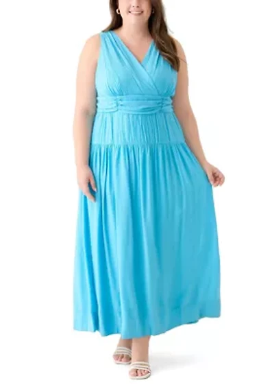 Plus Sleeveless V-Neck Solid Fit and Flare Dress