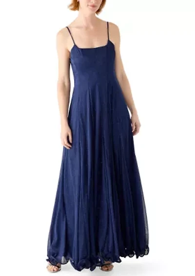 Women's Sleeveless Square Neck Gown