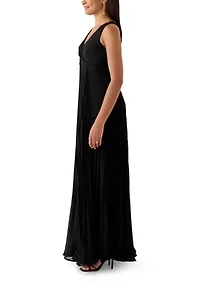 Women's Sleeveless V-Neck Long Chiffon Gown