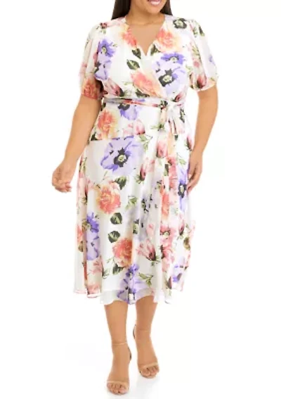 Plus Short Sleeve Floral Chiffon Wrap Dress