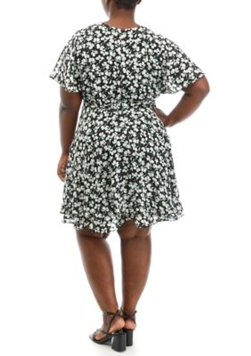 Plus V-Neck Floral Wrap Dress
