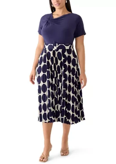 Plus Dot Print Pleated Skirt