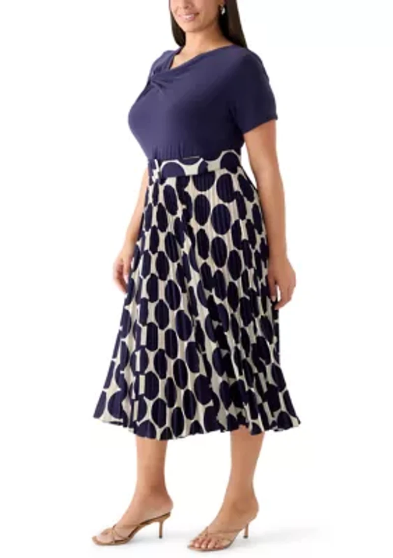 Plus Dot Print Pleated Skirt