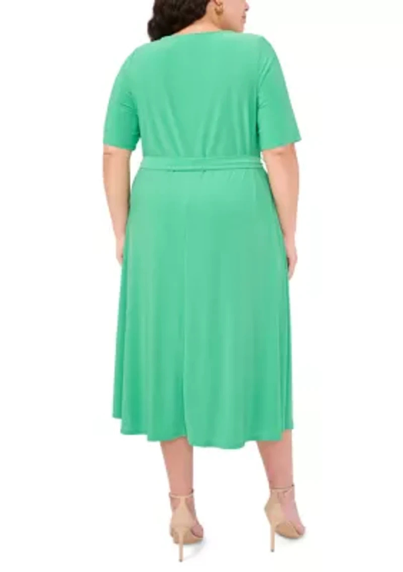 Plus Short Sleeve 3 Ring Solid Tie Front Midi Dress