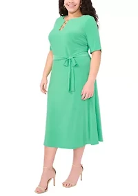 Plus Short Sleeve 3 Ring Solid Tie Front Midi Dress