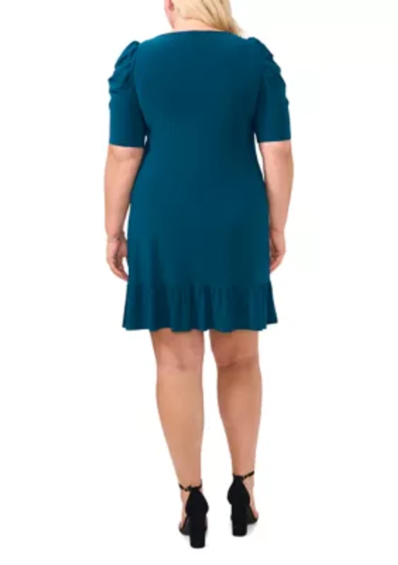 Plus Short Sleeve Boat Neck Solid Sheath Dress