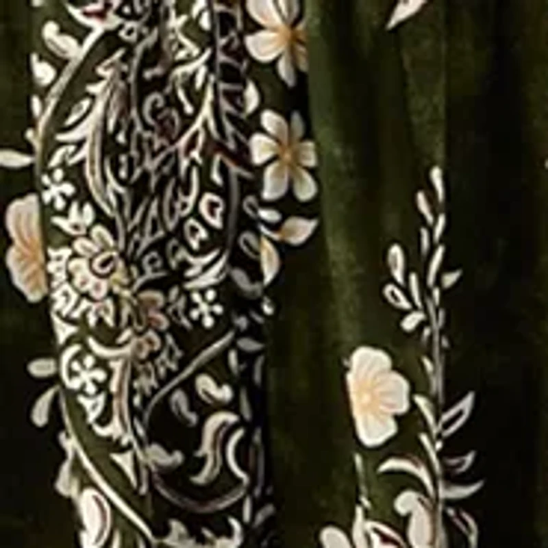 Women's Sleeveless V-Neck Paisley Print Maxi Dress