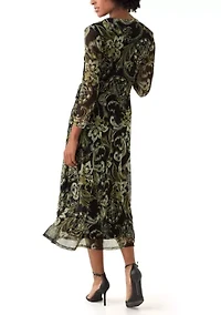 Women's Long Sleeve V-Neck Paisley A-Line Dress
