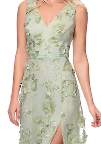 Women's Sleeveless V-Neck Embroidered Lace Gown