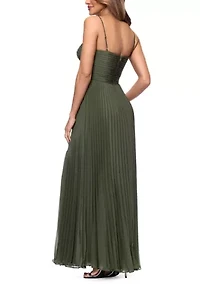 Women's Sleeveless Pleated Chiffon Gown