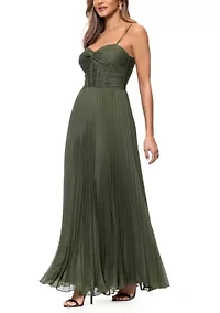 Women's Sleeveless Pleated Chiffon Gown