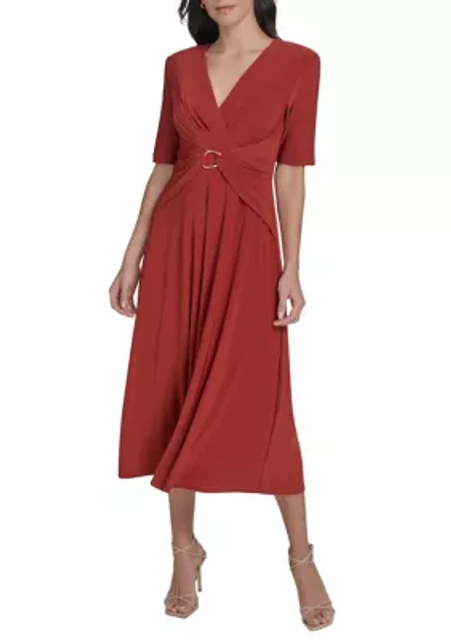 Jessica Howard Women's Solid Gathered Waist Dress at Hamilton Place in Chattanooga, TN Jessica Howard Women's Solid Gathered Waist Dress at Hamilton Place in Chattanooga, TN