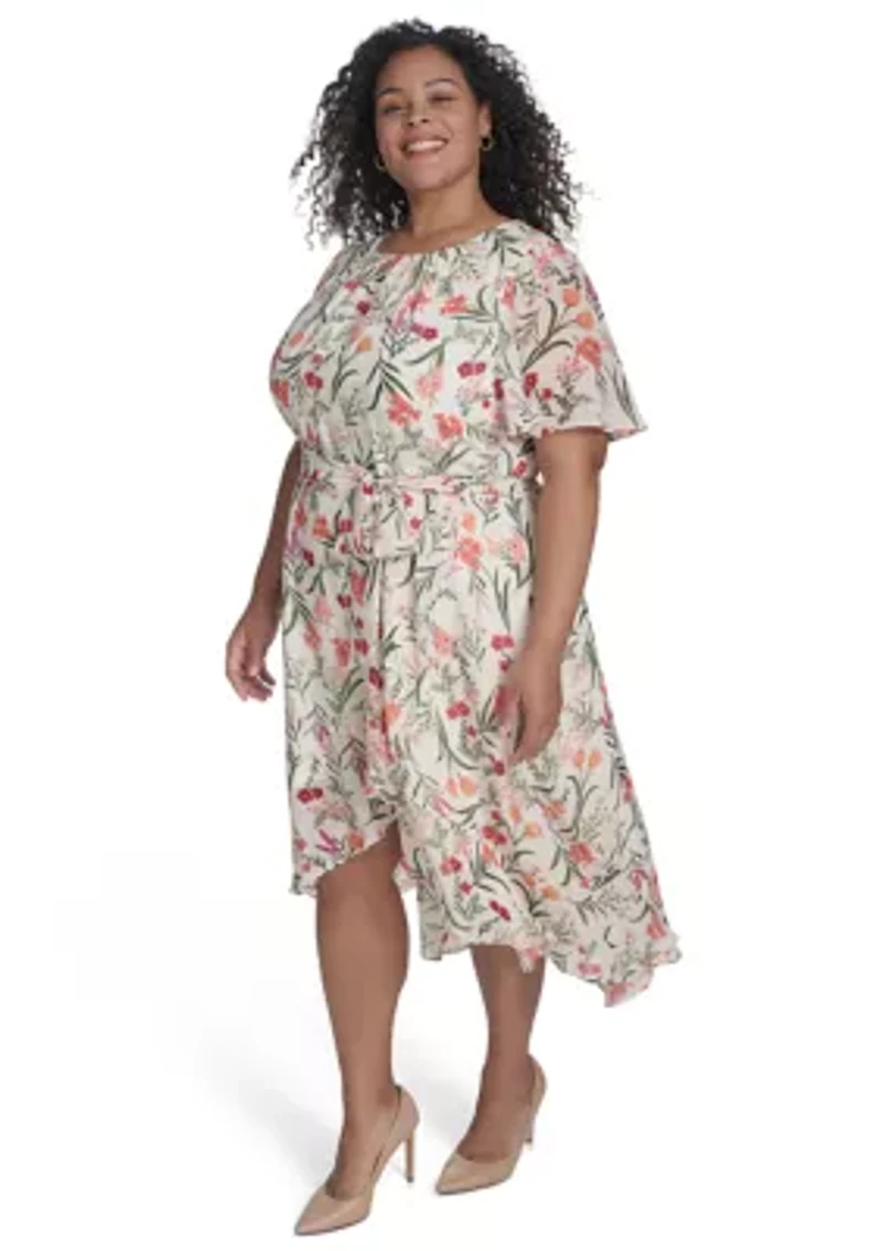 Plus Crew Neck Floral Print Dress