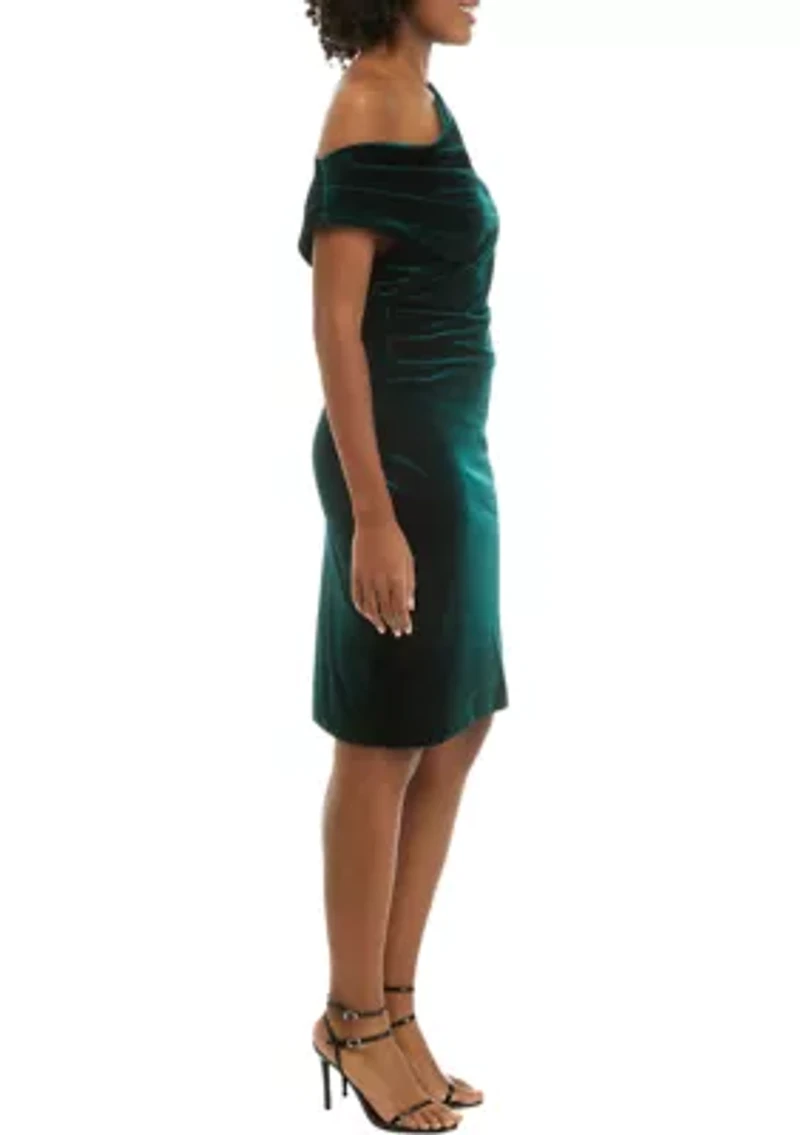 Women's Cap Sleeve Cowl Neck Solid Velvet Sheath Dress