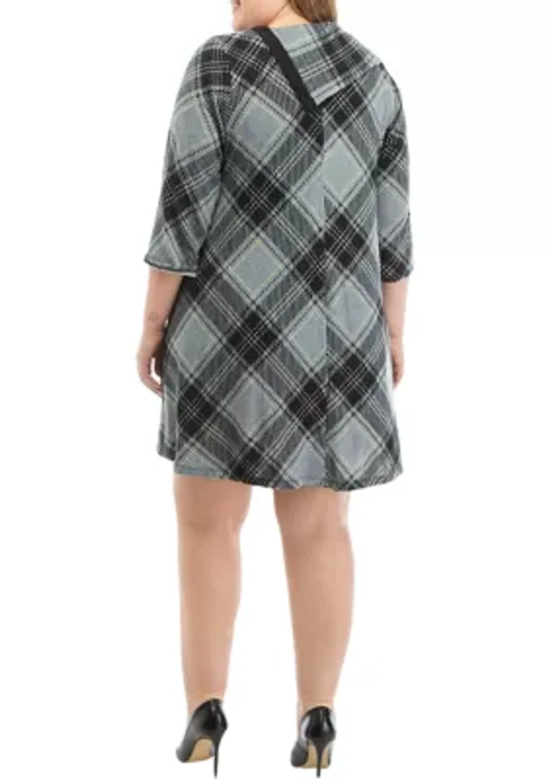 Plus Envelope Neck Plaid Cozy Fit and Flare Dress