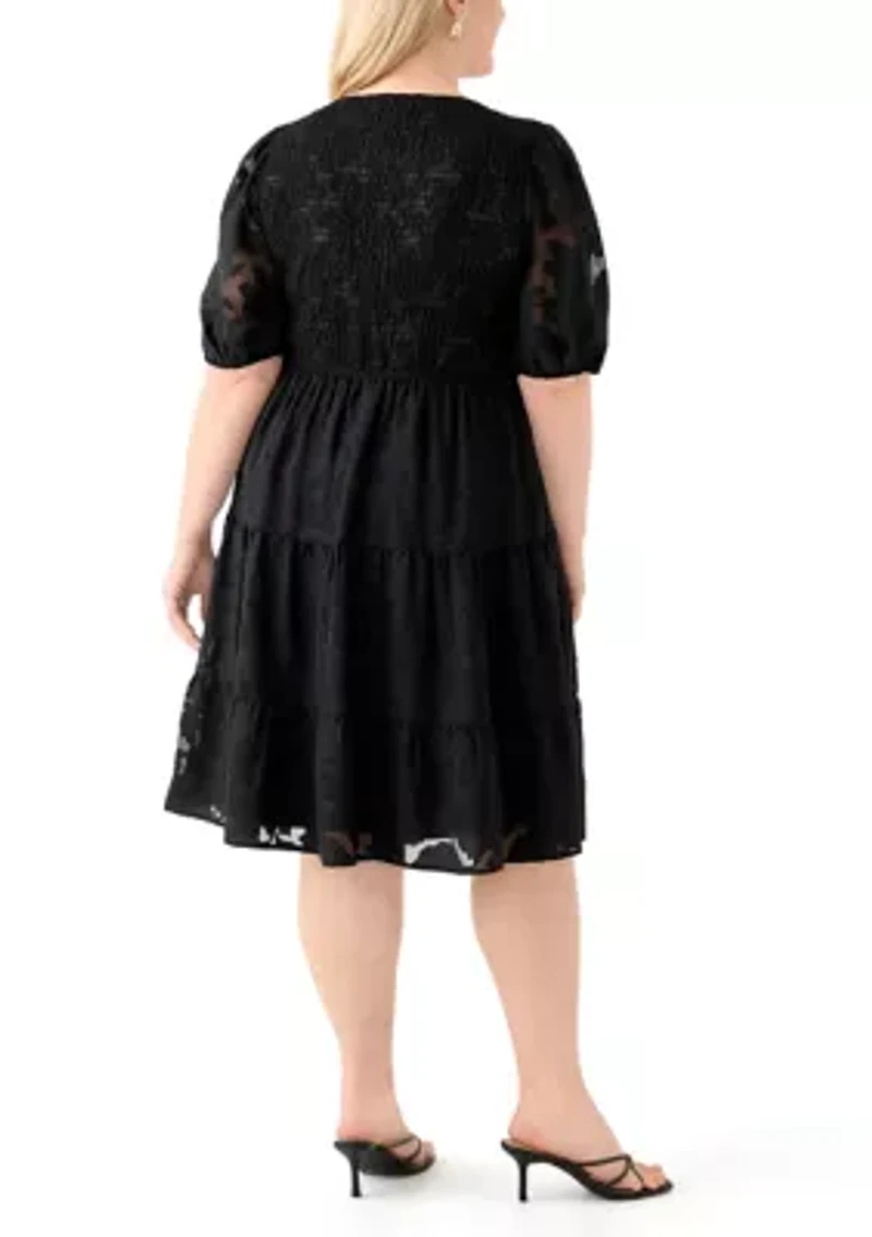 Plus Short Sleeve Scoop Neck Jacquard Dress