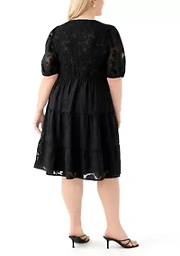 Plus Short Sleeve Scoop Neck Jacquard Dress
