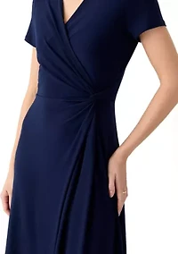 Women's Short Sleeve V-Neck Solid Wrap Dress