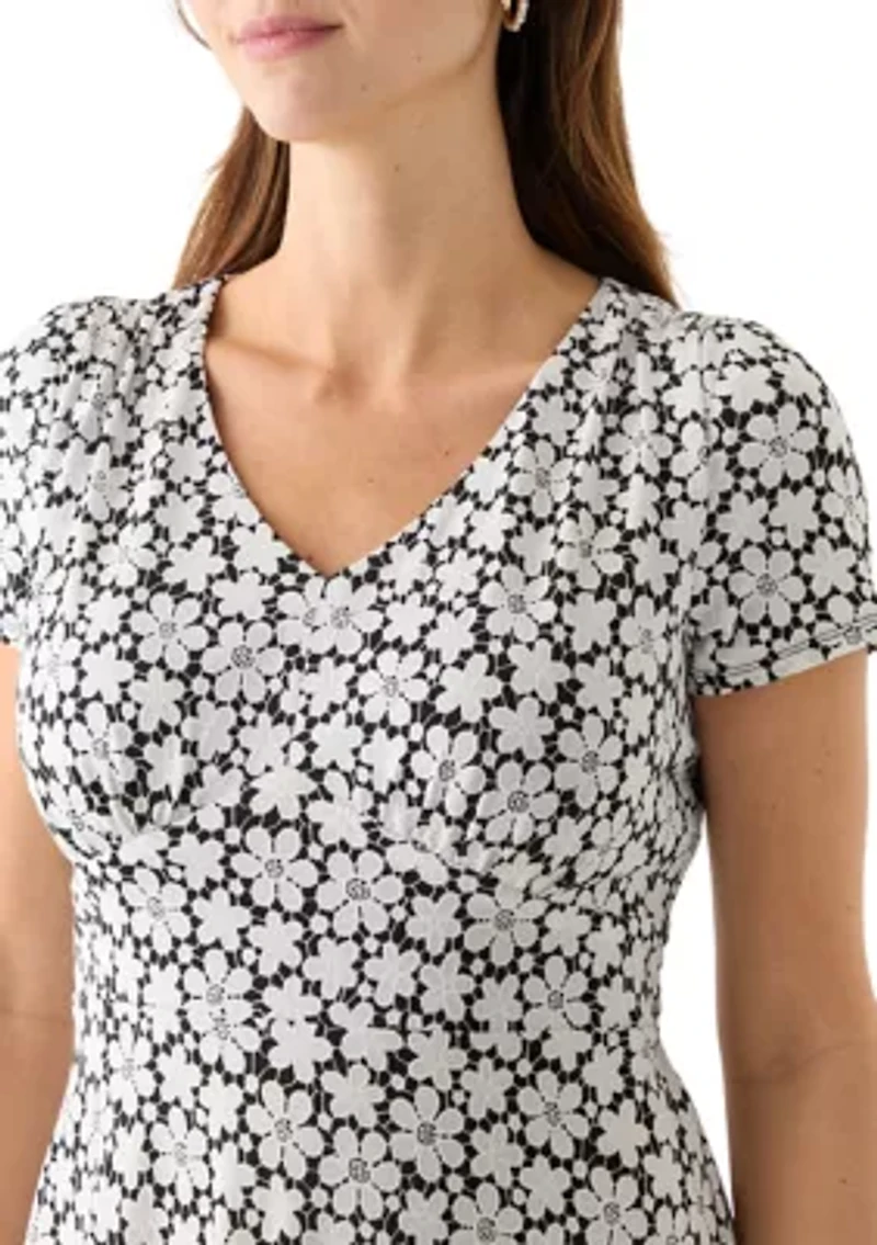 Women's Short Sleeve V-Neck Printed Dress