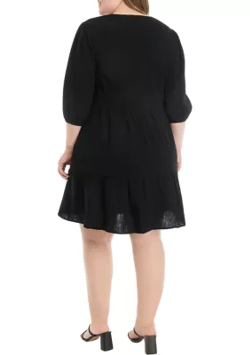 Plus 3/4 Sleeve V-Neck Solid Gauze Dress
