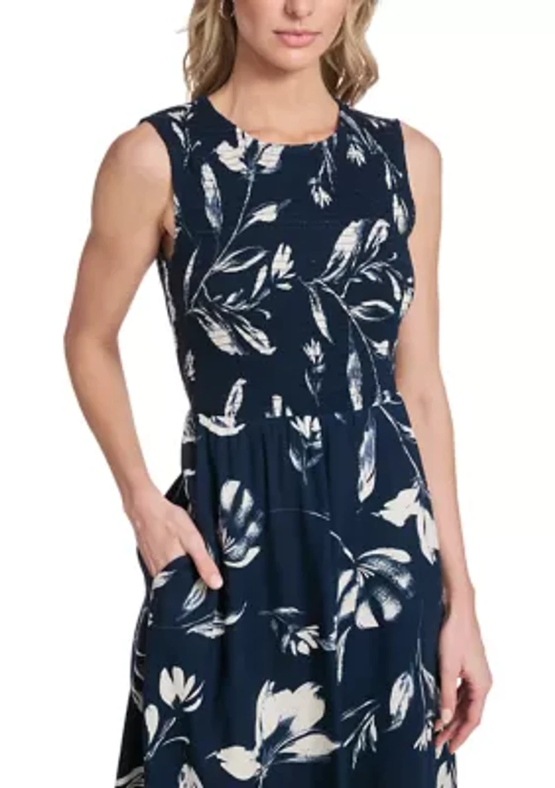 Women's Sleeveless Print Crepe Maxi Dress