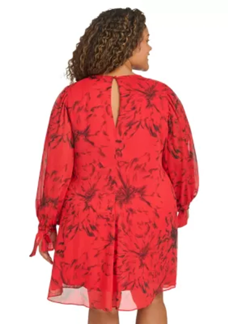 Plus Trapeze Chiffon Dress with Puff Sleeves