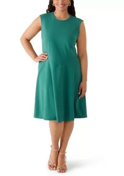 Women's Scuba Sleeveless Shift Dress