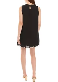 Juniors' Sleeveless Scalloped Dress with Necklace