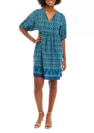 Women's Short Sleeve V-Neck Printed Fit and Flare Dress
