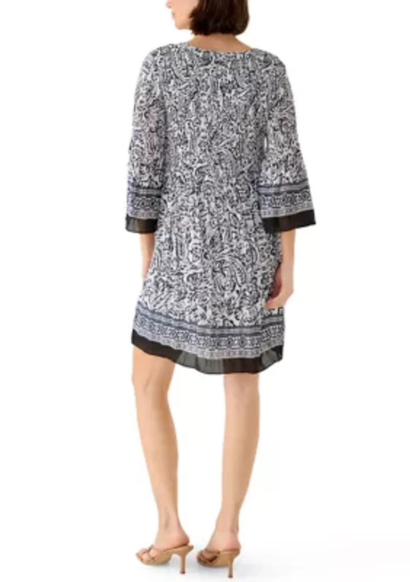 Women's Sleeveless V-Neck Mini Dress